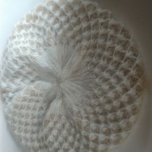 #3 COPY ITALIAN Designer MOHAIR blend Sparkling Gold & Ivory Knit Beret Hat NWOT